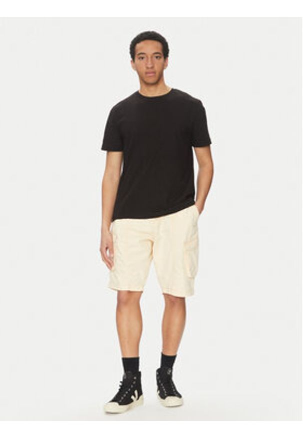 Alpha Industries Szorty jeansowe Canvas Acid 156259 Biały Regular Fit. Kolor: biały. Materiał: bawełna