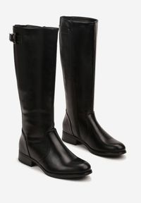 Born2be - Czarne Kozaki w Stylu Oficerek z Paskiem Anolii. Okazja: na co dzień. Zapięcie: pasek. Kolor: czarny. Styl: klasyczny, casual, elegancki #6