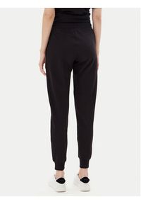 EA7 Emporio Armani Spodnie dresowe 7W000082 AF13135 UC001 Czarny Regular Fit. Kolor: czarny. Materiał: bawełna #4