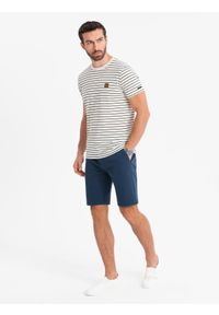 Ombre Clothing - Szorty męskie SLIM FIT ze strukturalnej dzianiny – granatowe V1. Okazja: na co dzień. Kolor: niebieski. Materiał: dzianina. Wzór: jednolity. Styl: klasyczny, wakacyjny, sportowy, casual