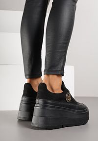 Renee - Czarne Chunky Sneakersy Vices na Platformie z Okrągłym Detalem Sedvira. Okazja: na spacer. Nosek buta: okrągły. Kolor: czarny. Materiał: jeans, koronka, skóra. Obcas: na platformie. Sport: turystyka piesza #5