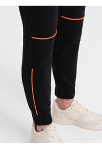 Ombre Clothing - Spodnie męskie dresowe z kontrastowymi przeszyciami - czarne V1 OM-PASK-0145 - XXL. Kolor: czarny. Materiał: dresówka #4