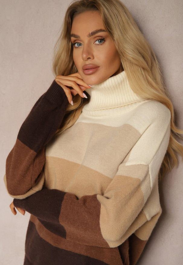 Renee - Beżowy Golf z Kaszmirem i Wiskozą Azinita. Okazja: na co dzień. Typ kołnierza: golf. Kolor: beżowy. Materiał: wiskoza, kaszmir. Wzór: aplikacja. Sezon: zima, jesień. Styl: elegancki, casual, klasyczny