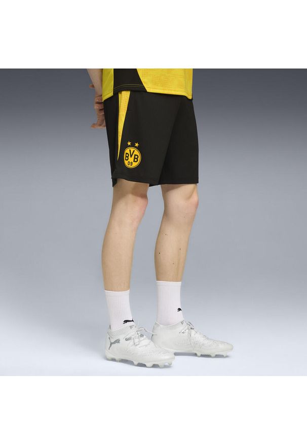 Puma - Męskie szorty treningowe Borussia Dortmund PUMA Black Faster Yellow. Kolor: czarny, wielokolorowy, żółty. Sport: fitness
