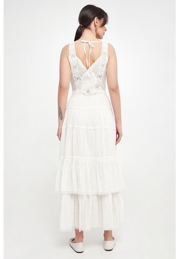 Twinset Milano - Sukienka maxi TWINSET. Długość: maxi