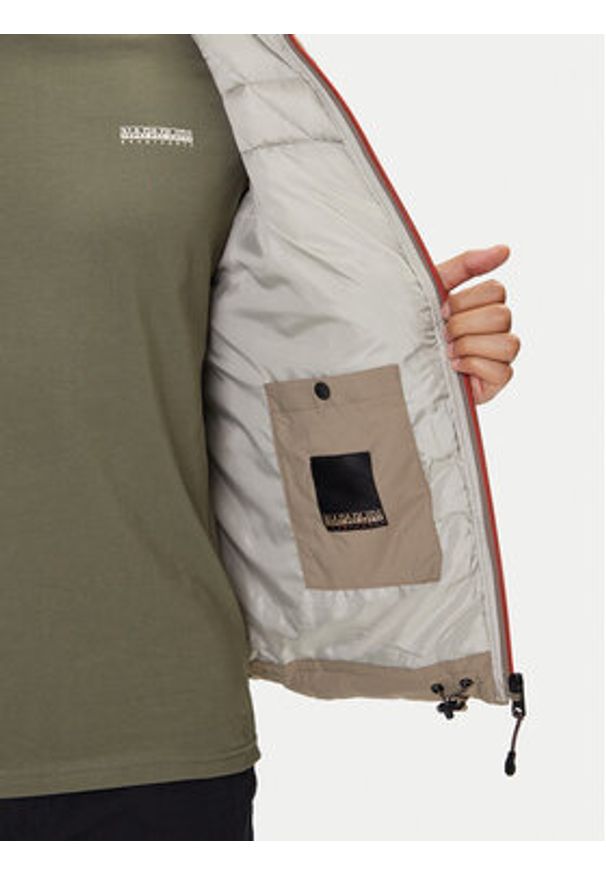 Napapijri Kurtka zimowa A-Lapaz H NP0A4I26 Beżowy Regular Fit. Kolor: beżowy. Materiał: syntetyk. Sezon: zima