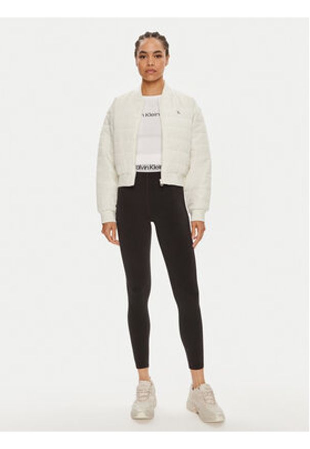 Calvin Klein Jeans Kurtka bomber J20J223871 Écru Regular Fit. Materiał: syntetyk