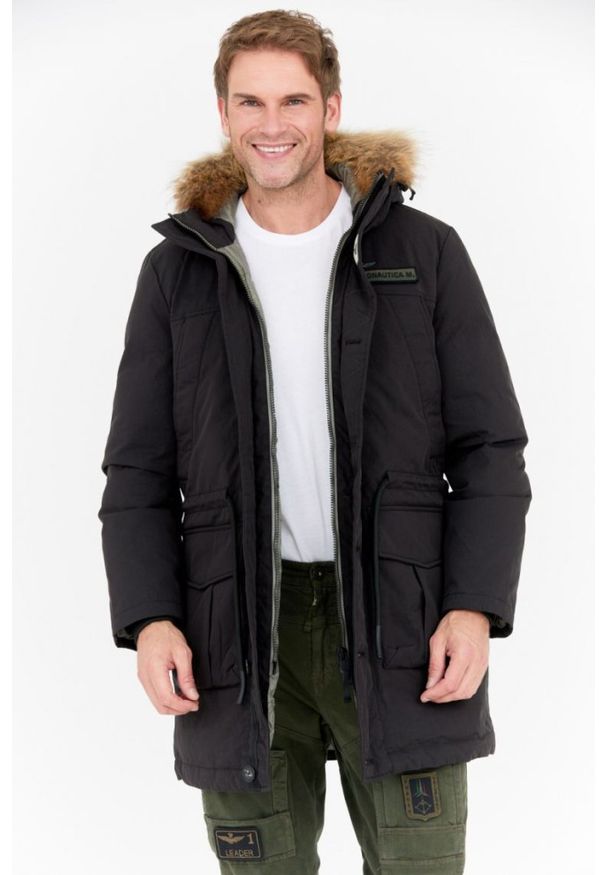 Aeronautica Militare - AERONAUTICA MILITARE Czarna parka męska z futrem jenota, Rozmiar 54. Kolor: czarny. Materiał: futro