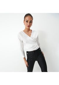 Mohito - Bluzka z wiązaniem z tyłu - Biały. Kolor: biały #1
