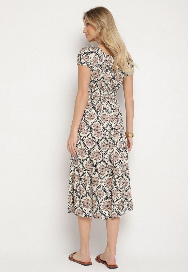 Born2be - Beżowo-Niebieska Sukienka z Bawełną i Bufiastymi Rękawami Revilee. Okazja: na co dzień, na spacer. Kolor: beżowy. Materiał: bawełna. Wzór: aplikacja. Styl: casual, elegancki