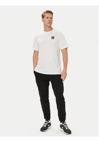 The North Face T-Shirt Monte Reg Ss NF0A8JAV Biały Regular Fit. Kolor: biały. Materiał: bawełna #3