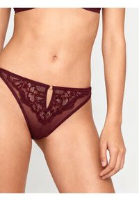 Hunkemöller Stringi 302380 Bordowy. Kolor: czerwony. Materiał: syntetyk #7