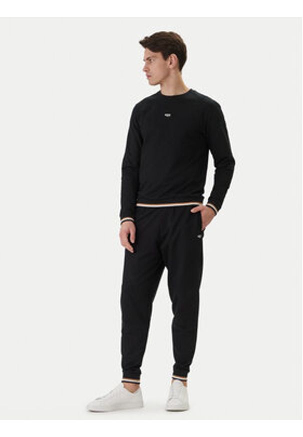 BOSS Bluza Iconic 50554836 Czarny Regular Fit. Kolor: czarny. Materiał: bawełna