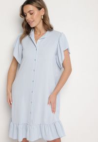 Born2be - Jasnoniebieska Sukienka Koszulowa z Guzikami i Falbankami Tenalena. Okazja: na co dzień. Typ kołnierza: kołnierz z falbankami. Kolor: niebieski. Typ sukienki: koszulowe. Styl: elegancki, casual, sportowy #5