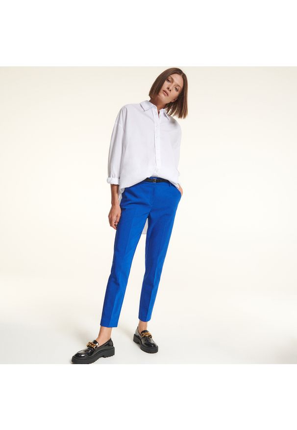 Reserved - Cygaretki z paskiem - Niebieski. Kolor: niebieski