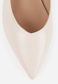 Born2be - Beżowe Sandały Vices ze Skórzaną Wkładką i Noskiem w Szpic Lisellia. Okazja: na spacer, na co dzień. Kolor: beżowy. Materiał: skóra. Wzór: kwiaty. Sezon: lato. Obcas: na obcasie. Styl: casual, elegancki, klasyczny. Wysokość obcasa: niski #8