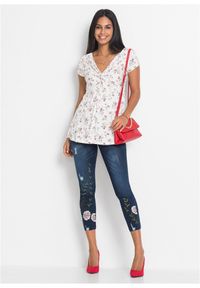 bonprix - T-shirt z mieszanki wiskozy. Typ kołnierza: dekolt w serek. Kolor: biały. Materiał: wiskoza. Wzór: aplikacja, gładki, nadruk #2