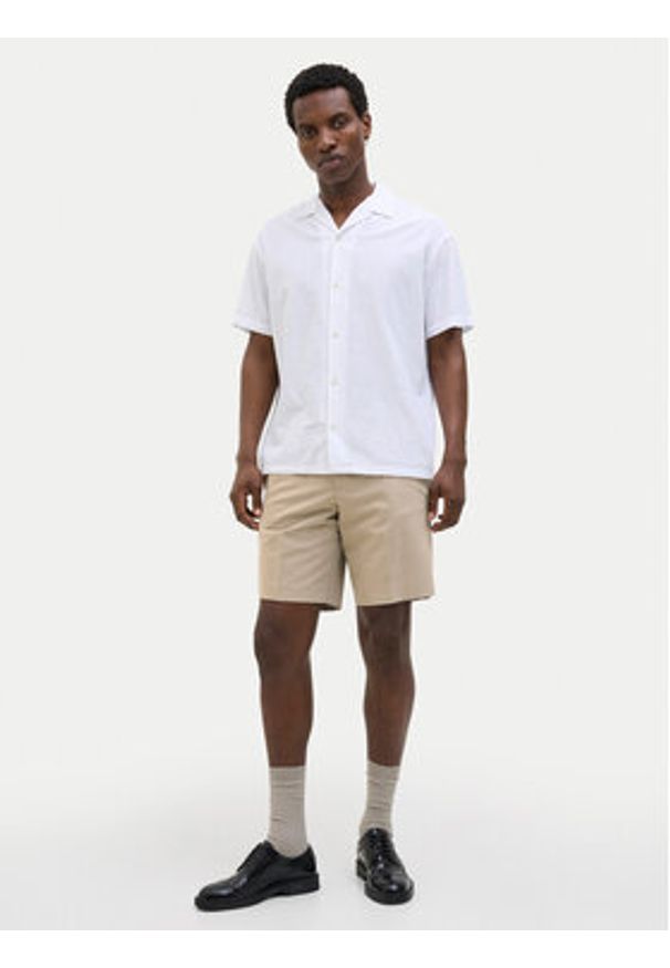 Jack & Jones Szorty materiałowe Stace 12271357 Beżowy Relaxed Fit. Kolor: beżowy. Materiał: syntetyk