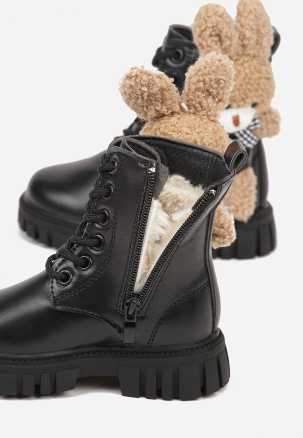 Born2be - Czarne Botki Typu Workery z Królikiem 3D Zozrise. Okazja: na co dzień. Kolor: czarny. Materiał: jeans. Styl: casual