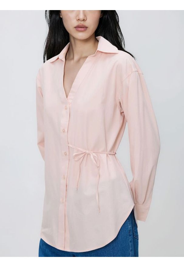 Reserved - Bawełniana koszula z wiązaniem - brzoskwiniowy. Kolor: pomarańczowy. Materiał: bawełna