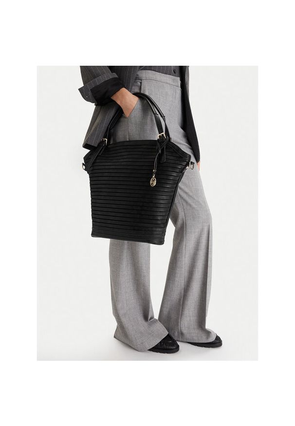 Torebka Lasocki. Kolor: czarny