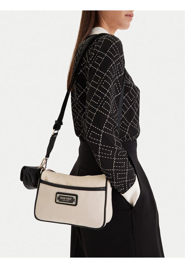 Nine West Torebka CEO-Marisse-LA374-4707 Écru