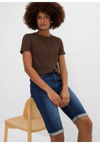 bonprix - Dżinsowe bermudy z wygodnym pasem, średni stan. Kolor: niebieski #3