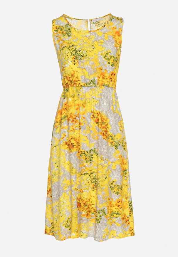 Born2be - Żółta Sukienka w Kwiaty o Rozkloszowanym Kroju na Szerokich Ramiączkach Naivoriel. Okazja: na co dzień. Typ kołnierza: dekolt w serek. Kolor: żółty. Materiał: zamsz. Długość rękawa: na ramiączkach. Wzór: kwiaty. Typ sukienki: rozkloszowane. Styl: casual, elegancki