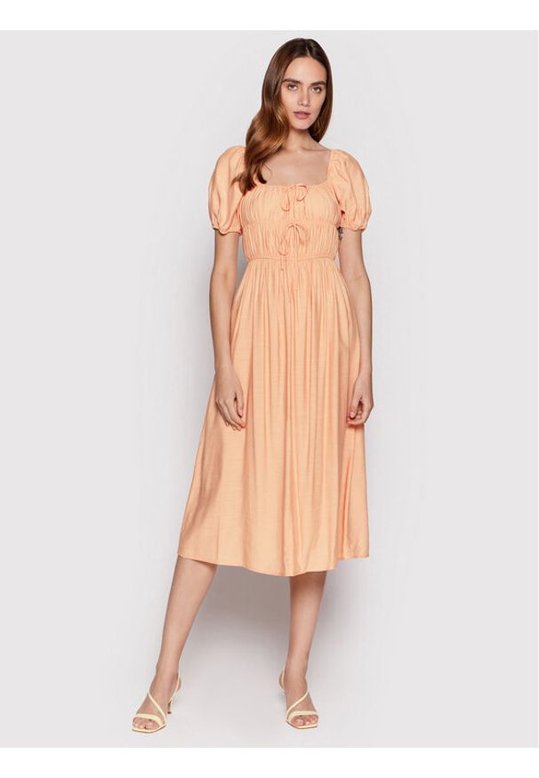Glamorous Sukienka letnia CK6574 Pomarańczowy Regular Fit. Kolor: pomarańczowy. Materiał: syntetyk. Sezon: lato