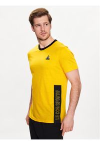 Le Coq Sportif T-Shirt 2310027 Żółty Regular Fit. Kolor: żółty. Materiał: bawełna