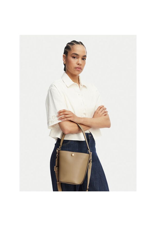 Torebka Lacoste. Kolor: różowy