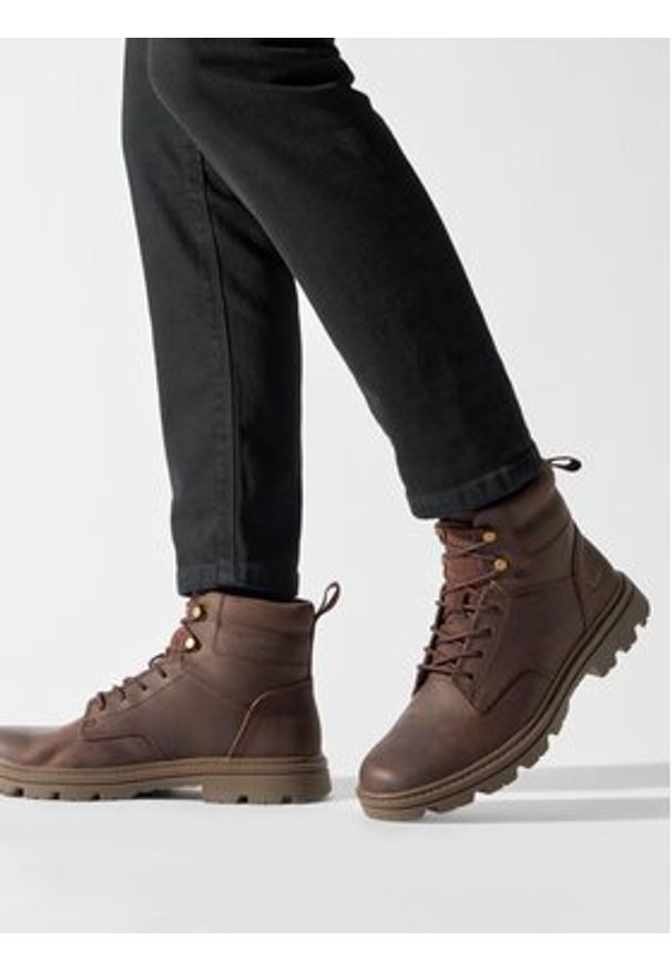 CAT Footwear Trapery Practitioner Mid P725843 Brązowy. Kolor: brązowy. Materiał: skóra