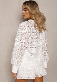 Renee - Biała Klasyczna Koszula z Ażurowego Materiału Aseili. Kolor: biały. Materiał: materiał. Wzór: ażurowy. Styl: klasyczny