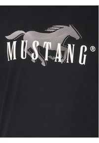 Mustang T-Shirt Austin 1014928 Czarny Regular Fit. Kolor: czarny. Materiał: bawełna
