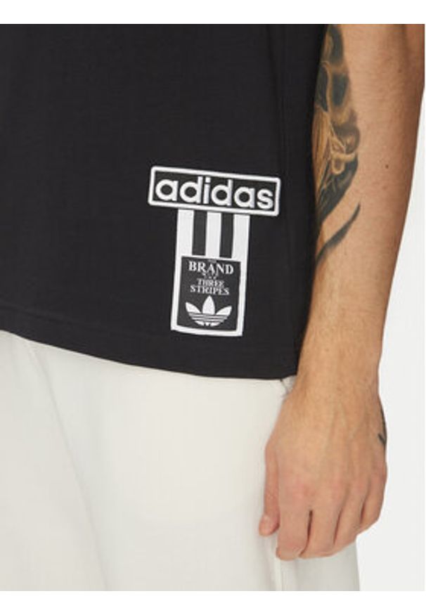 Adidas - adidas T-Shirt Adibreak JD4194 Czarny Regular Fit. Kolor: czarny. Materiał: bawełna