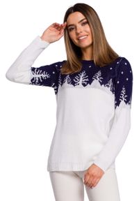 MOE - Sweter z Motywem Choinek -- Granatowy. Kolor: niebieski. Materiał: akryl