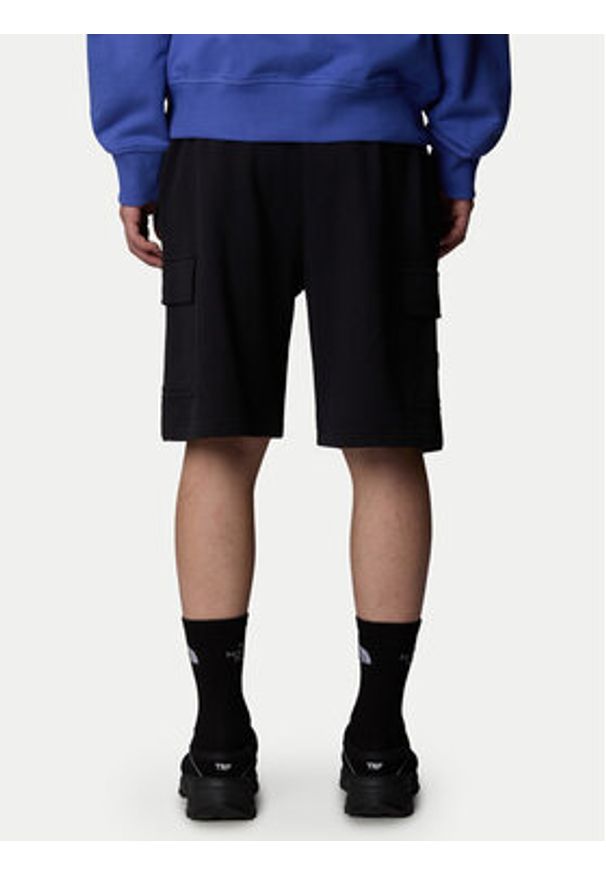 The North Face Szorty sportowe NF0A8C2Z Czarny Regular Fit. Kolor: czarny. Materiał: bawełna. Styl: sportowy