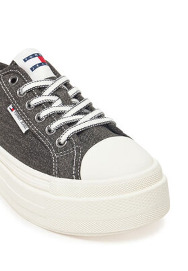 Tommy Jeans Sneakersy Tjw Foxing Flatform Lc EN0EN02736 Czarny. Kolor: czarny. Materiał: materiał