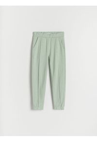 Reserved - Spodnie dresowe - jasnozielony. Kolor: zielony. Materiał: dresówka #1