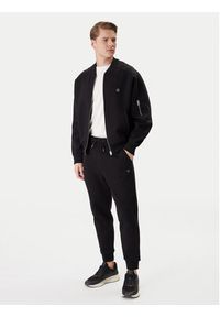 BOSS Spodnie dresowe 50555853 Czarny Regular Fit. Kolor: czarny. Materiał: bawełna #5