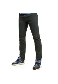 Wrangler Greensboro > W15QSB45D. Materiał: elastan, bawełna, jeans. Wzór: aplikacja