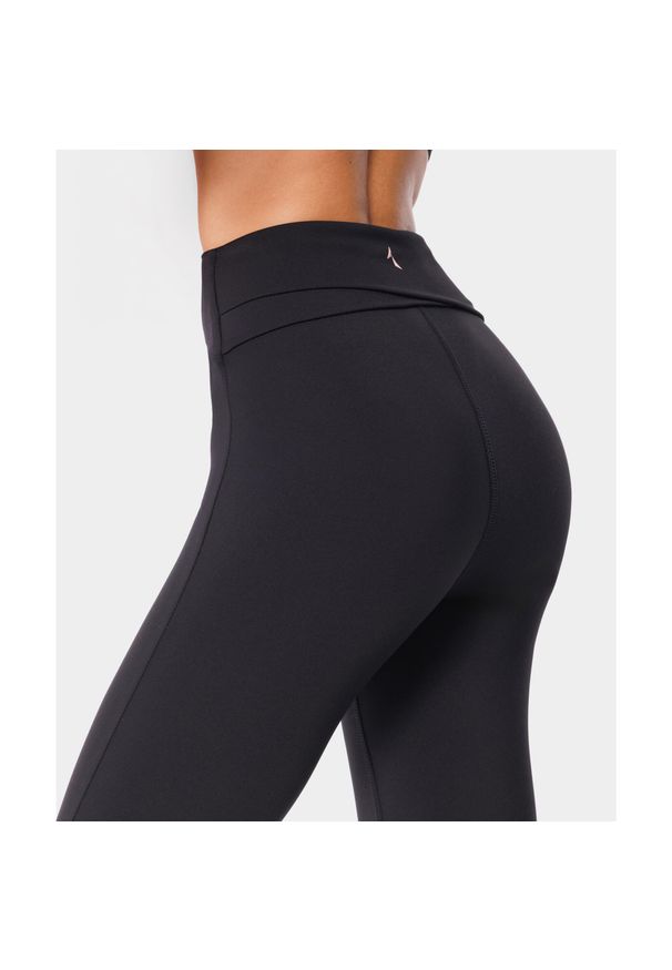 Legginsy sportowe dla kobiet z kopertowym tyłem Carpatree Balletcore. Stan: podwyższony. Kolor: czarny. Sport: fitness