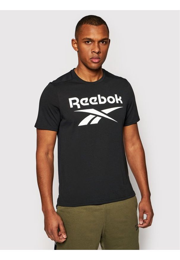 Reebok T-Shirt Workout Ready Supremium Graphic FK6219 Czarny Classic Fit. Kolor: czarny. Materiał: syntetyk