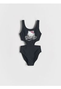 Reserved - Strój kąpielowy jednoczęściowy Hello Kitty - czarny. Kolor: czarny. Materiał: materiał. Wzór: motyw z bajki