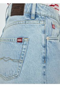 Big-Star - Szorty damskie jeansowe niebieskie Selene 101. Stan: podwyższony. Kolor: niebieski. Materiał: jeans. Długość: krótkie. Sezon: lato. Styl: vintage, retro, elegancki #6