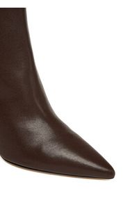 Stuart Weitzman Botki Vinnie SM440 Brązowy. Kolor: brązowy. Materiał: skóra #6