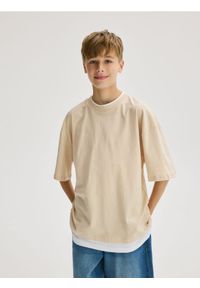 Reserved - Bawełniany t-shirt z nadrukiem - beżowy. Kolor: beżowy. Materiał: bawełna. Wzór: nadruk