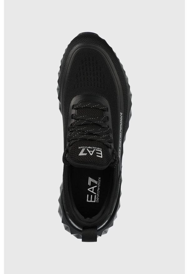 EA7 Emporio Armani sneakersy kolor czarny. Nosek buta: okrągły. Zapięcie: sznurówki. Kolor: czarny. Materiał: guma. Obcas: na platformie