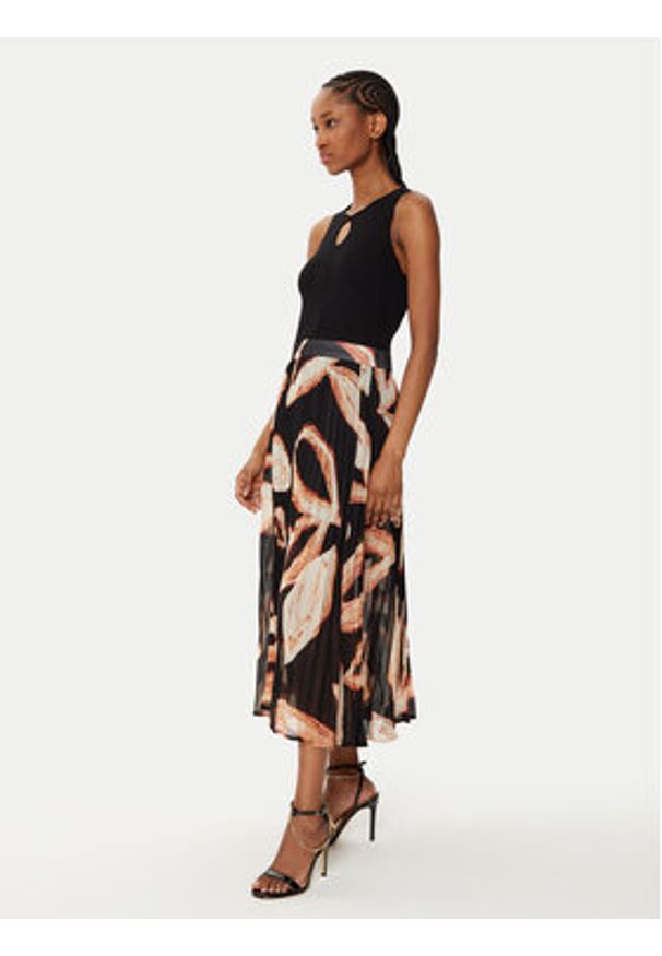 DKNY Sukienka codzienna P4EUBP76 Czarny Regular Fit. Okazja: na co dzień. Kolor: czarny. Materiał: syntetyk. Typ sukienki: proste. Styl: casual