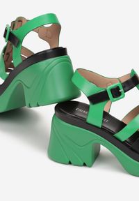 Born2be - Zielone Sandały na Słupkowym Obcasie i Platformie ze Sprzączką Gelaleta. Zapięcie: sprzączka. Kolor: zielony. Obcas: na obcasie. Wysokość obcasa: średni #3